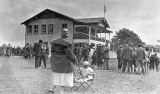 The annual race meeting, 1924.